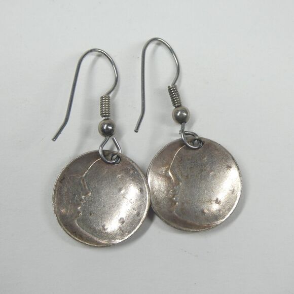 Crescent Moon & Stars Round Disc Earrings Vintage Silver Celestial - Picture 6 of 7